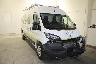 Peugeot Boxer  picture 2