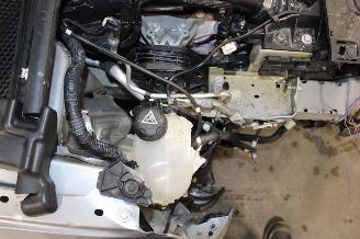Peugeot 208  picture 21