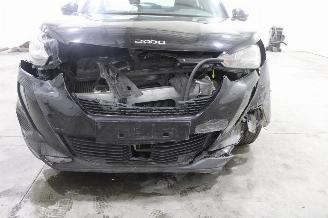 Peugeot 2008  picture 5