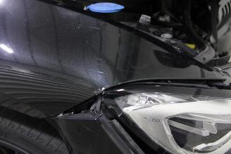 BMW 3-serie 330e picture 6