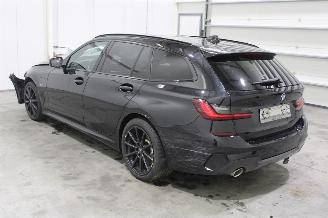 BMW 3-serie 330e picture 4