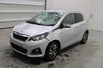 Coche accidentado Peugeot 108  2020/3