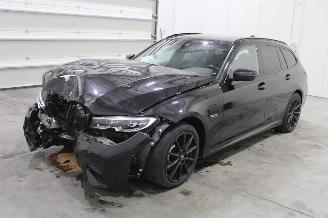 skadebil auto BMW 3-serie 330e 2022/1