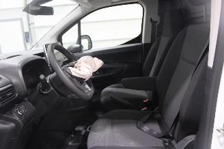 Opel Combo  picture 11