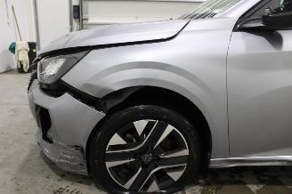 Peugeot 208  picture 5