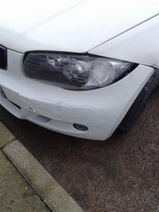 BMW 1-serie 120 picture 6