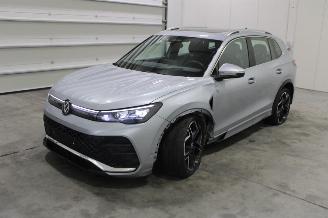 uszkodzony samochody osobowe Volkswagen Tiguan  2025/6