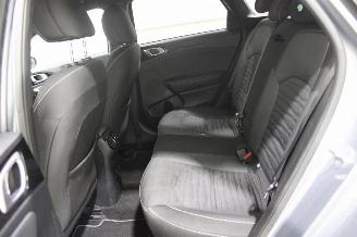 skadebil auto Kia Cee d cee'd 2024/4