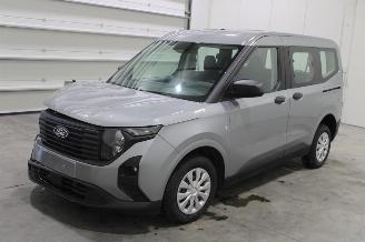Unfallwagen Ford Tourneo Courier  2025/7
