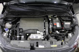 Peugeot 208  picture 14