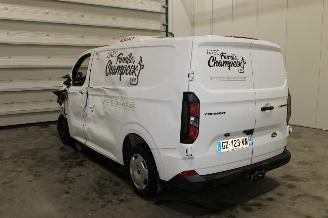 Ford Transit  picture 4