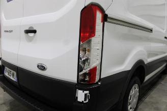 Ford Transit  picture 23