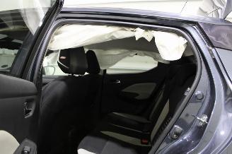 Nissan Micra  picture 12