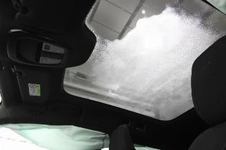 Volvo C-40 C40 picture 9