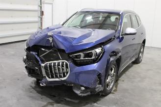 skadebil auto BMW X1  2023/10