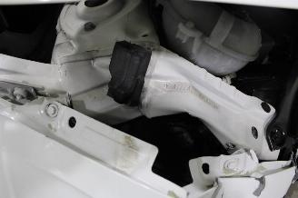 Volkswagen Golf  picture 24