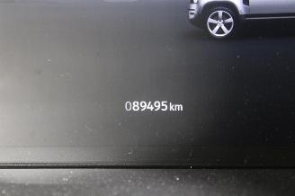 Land Rover Defender  picture 12