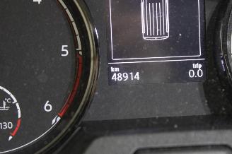 Volkswagen Transporter T6 picture 11