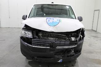 Volkswagen Transporter T6 picture 7