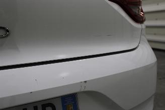 Renault Clio  picture 23