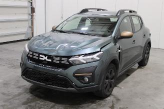 krockskadad bil auto Dacia Sandero  2025/6