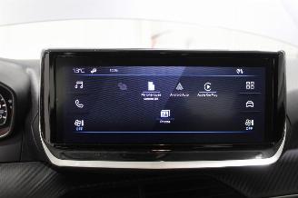 Peugeot 208  picture 13