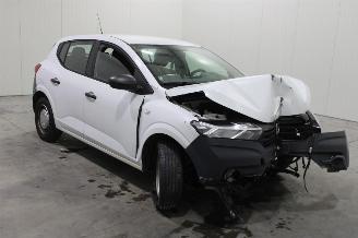Dacia Sandero  picture 2