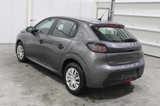 Peugeot 208  picture 4