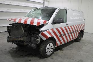 Vrakbiler auto Volkswagen Transporter  2024/7