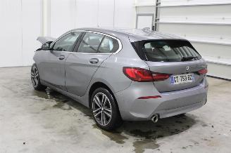 BMW 1-serie 118 picture 4