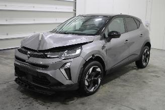 Renault Captur  picture 1