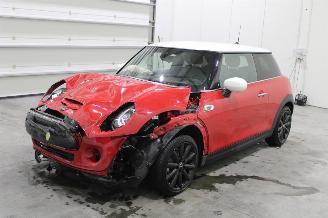 Mini Cooper SE picture 1