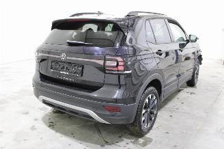 Volkswagen T-Cross  picture 3