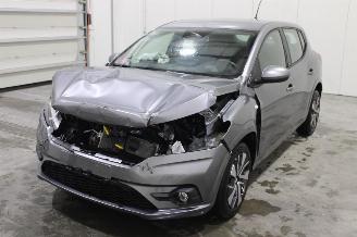Dacia Sandero  picture 1