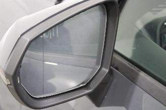 Audi Q3  picture 9