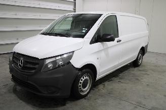 Auto incidentate Mercedes Vito  2022/3