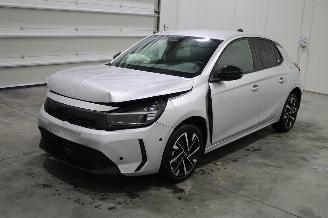 krockskadad bil auto Opel Corsa  2026/3