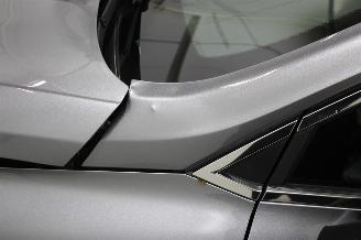 Renault Clio  picture 9