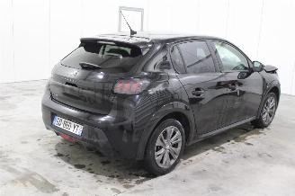 Peugeot e-208  picture 3
