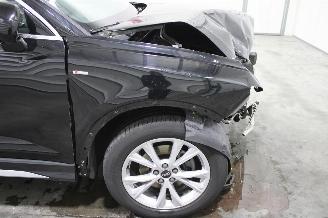 Audi Q3  picture 7