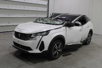 Salvage car Peugeot 3008  2023/1