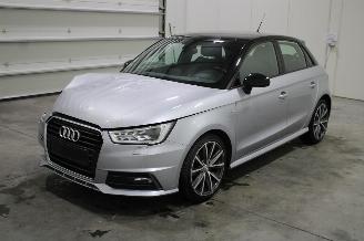 skadebil auto Audi A1  2016/8