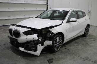 Auto incidentate BMW 1-serie 116 2023/8