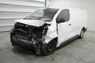 skadebil auto Toyota ProAce  2025/6