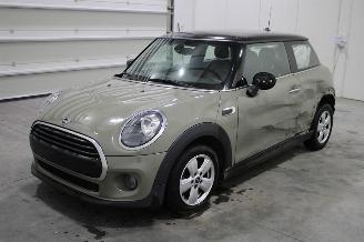 Unfallwagen Mini Cooper  2019/12