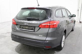 Ford Focus  picture 3