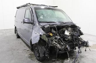 Volkswagen Transporter T6 picture 2