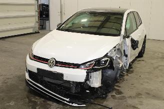 rozbiórka samochody osobowe Volkswagen Golf  2019/2