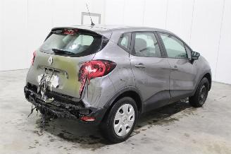 Renault Captur  picture 3
