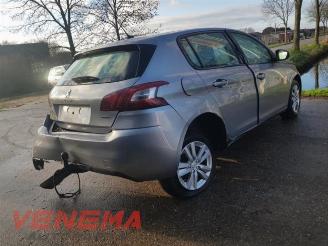 Peugeot 308  picture 9